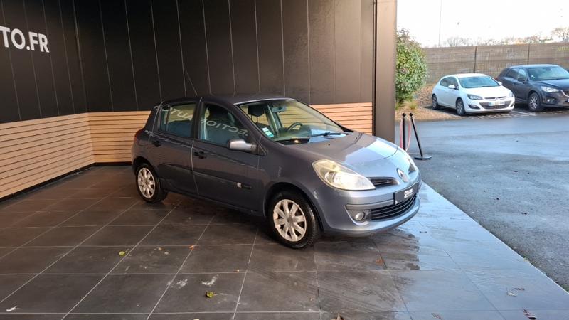 Renault Clio II Campus Dynamique 1.5 dCi 70