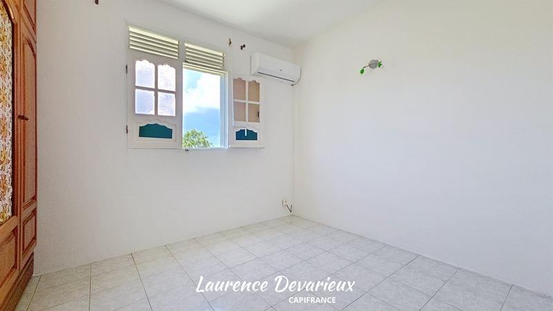 Maison - 204 m² - 5 pièces