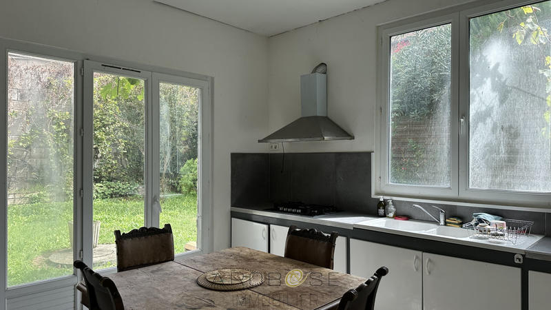 Maison de ville - 160 m² - 6 pièces