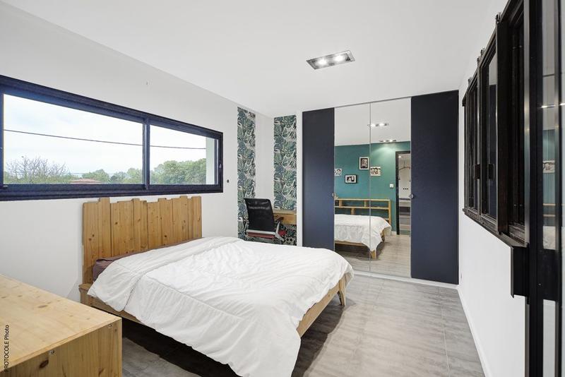 Villa - 250 m² - 7 pièces