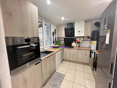 Maison - 106 m² - 5 pièces