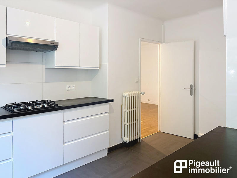 Appartement - 120 m² - 5 pièces