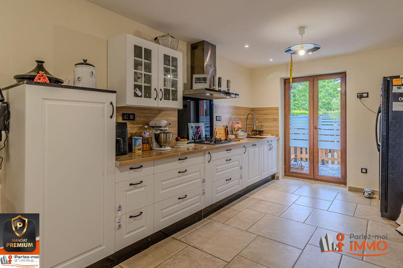 Ferme - 229 m² - 5 pièces