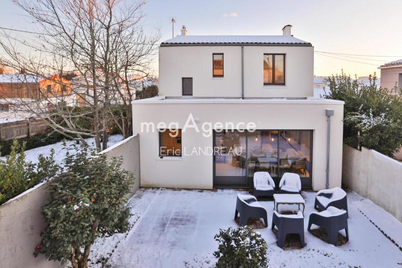 Maison de ville - 116 m² - 7 pièces