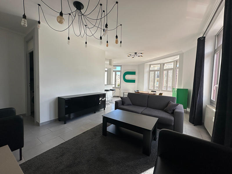 Appartement - 81 m² - 4 pièces