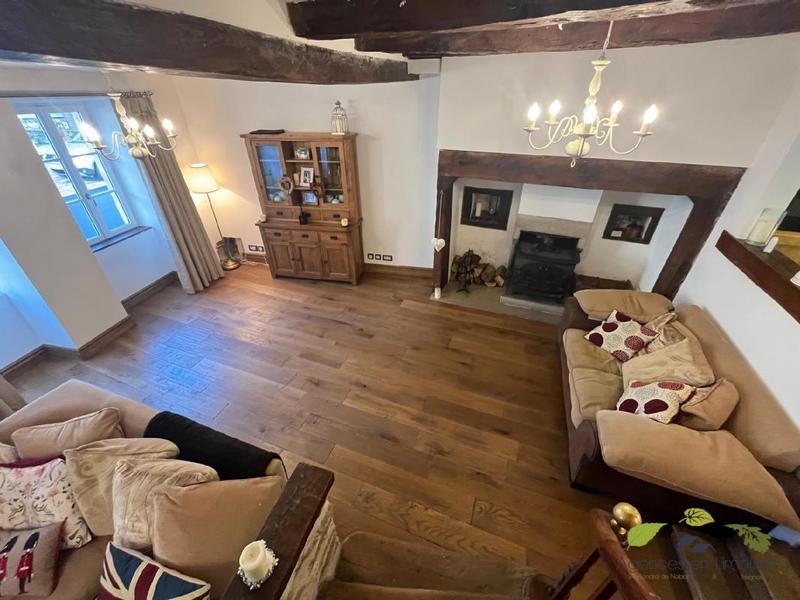 Maison - 152 m² - 6 pièces