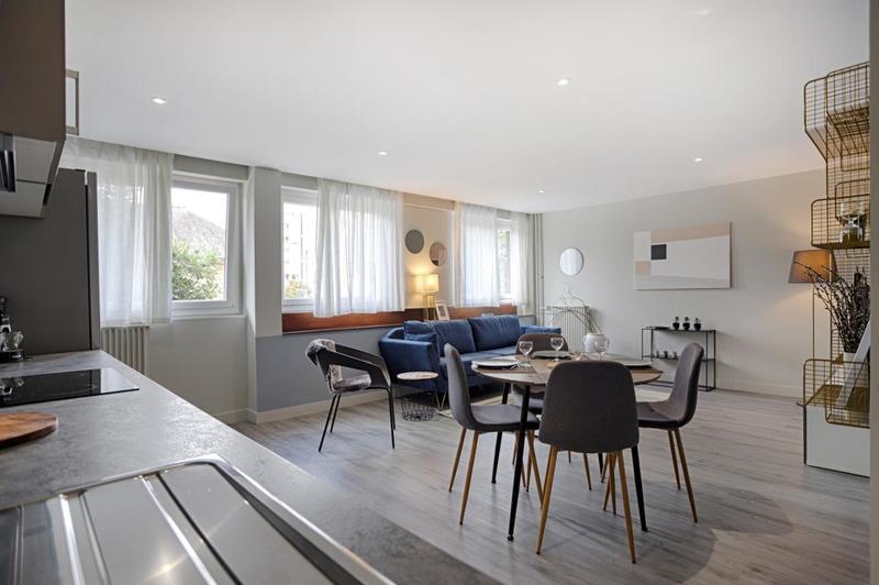 Appartement - 89 m² - 5 pièces