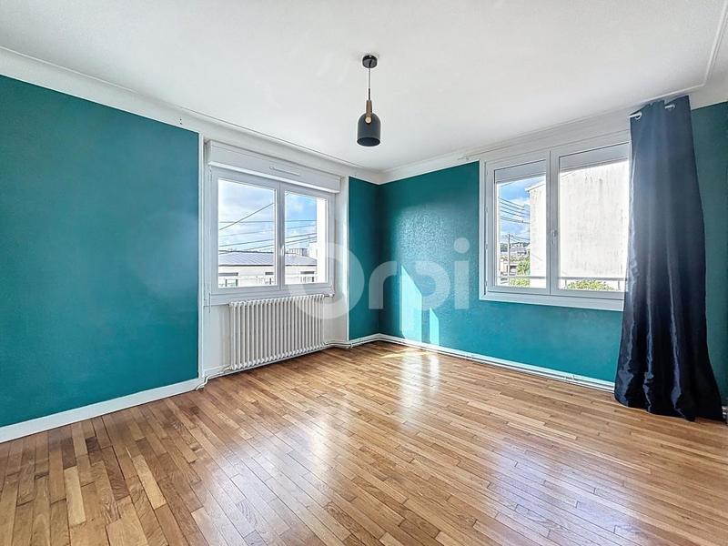 Maison - 131 m² - 6 pièces