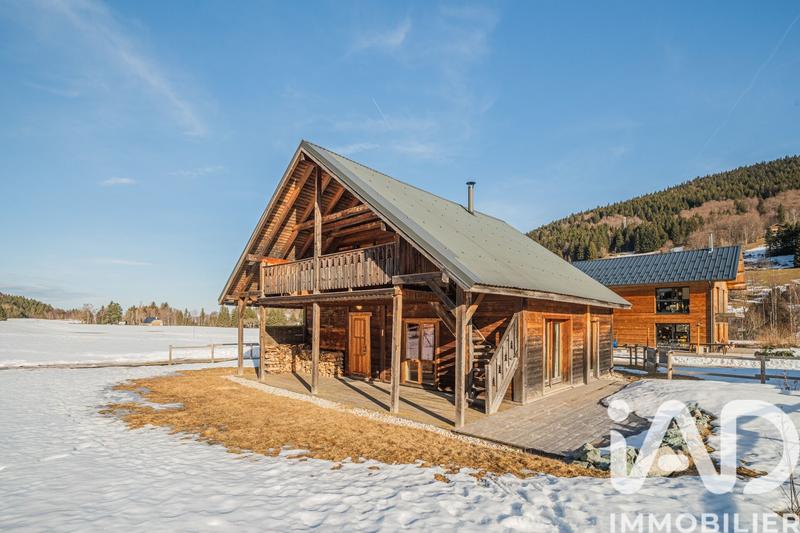 Châlet - 95 m² - 5 pièces