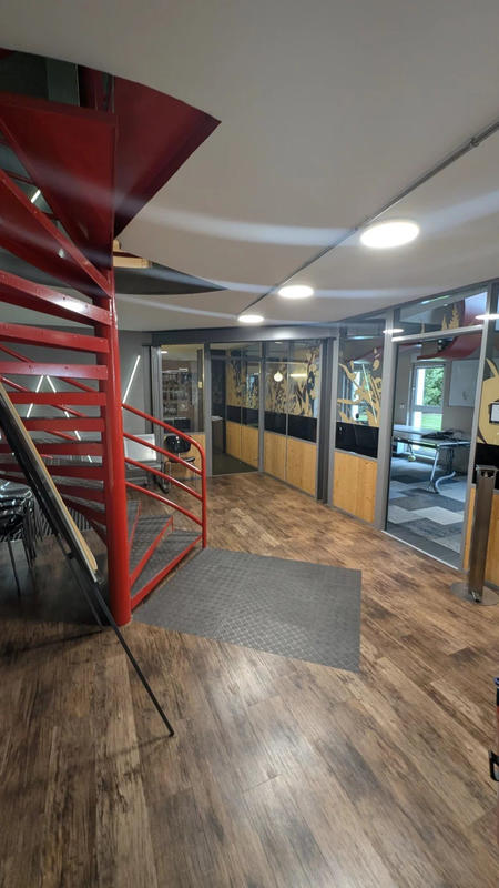 Local d'activités - 4 777 m²