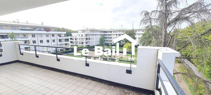 Appartement - 77 m² - 4 pièces