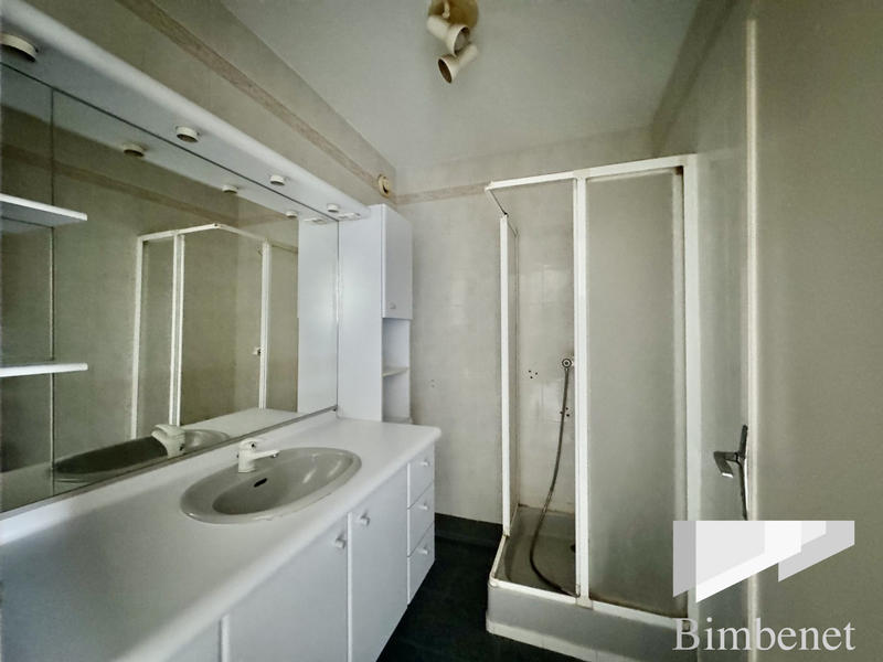 Appartement - 95 m² - 4 pièces