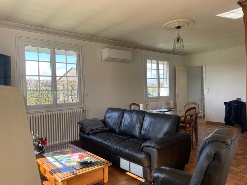 Maison - 230 m² - 6 pièces