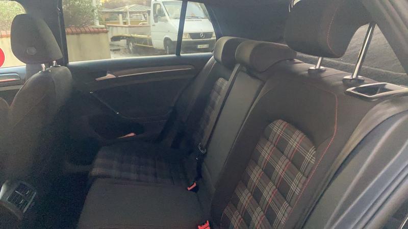 Volkswagen Golf VII 2.0 Tsi 230 Gti