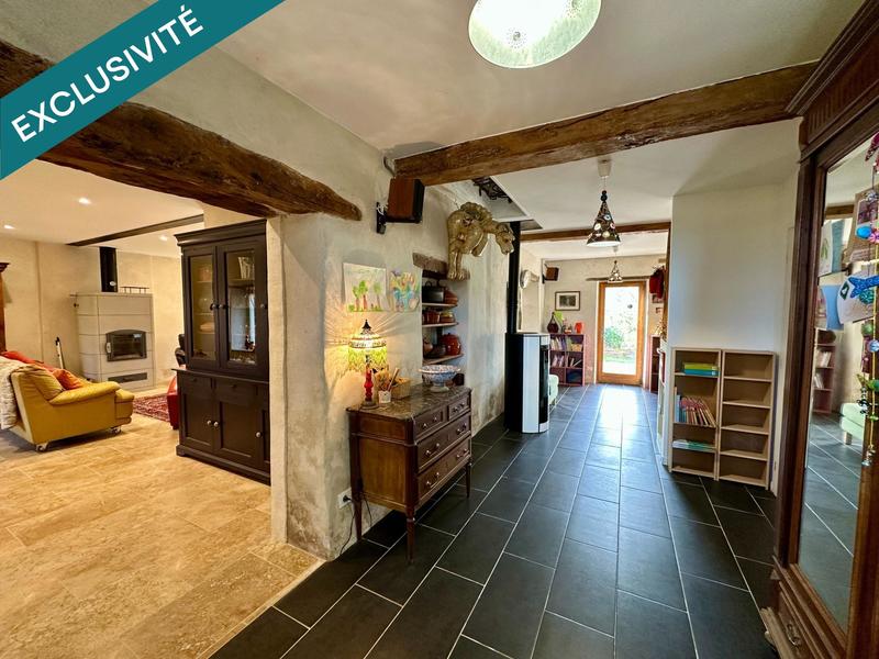 Maison - 271 m² - 9 pièces