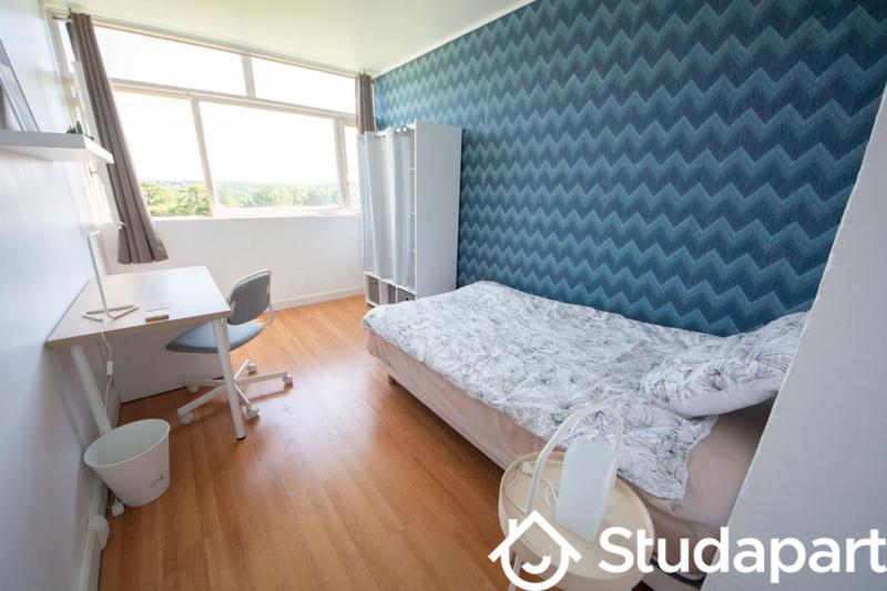 Chambre - 10 m² - 1 pièce