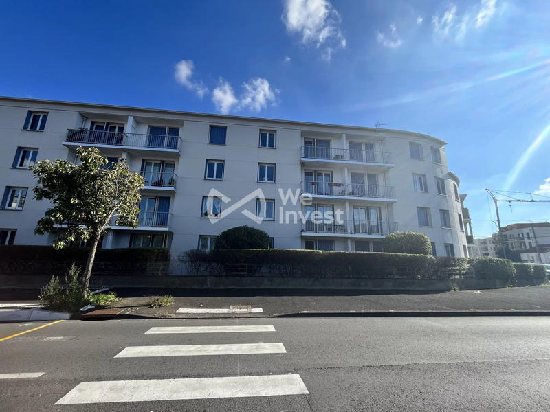 Appartement - 79 m² - 4 pièces