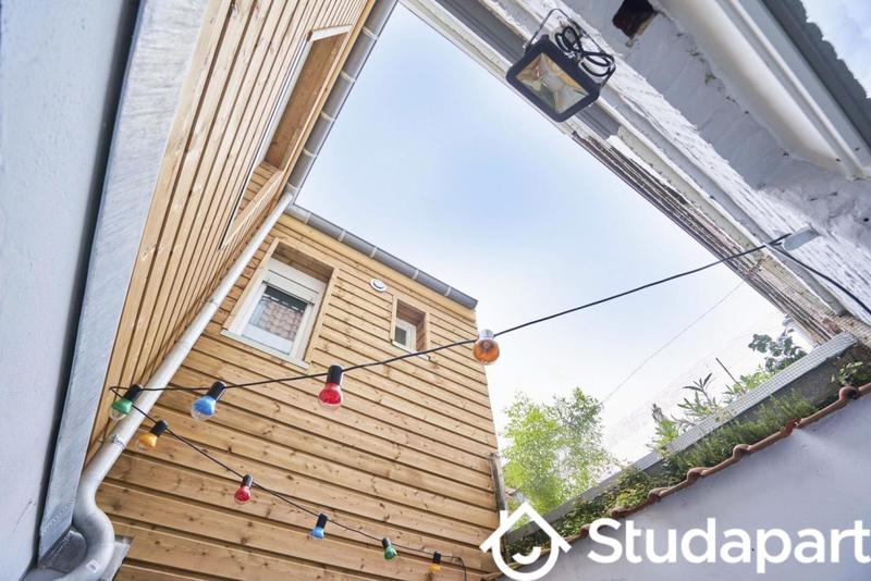 Chambre - 13 m² - 1 pièce