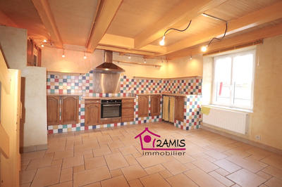 Maison - 115 m² - 6 pièces