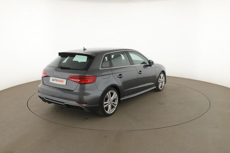 Audi A3 sportback 35 Tfsi Cod s line s tronic 7 150 ch