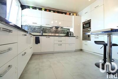 Appartement - 76 m² - 3 pièces