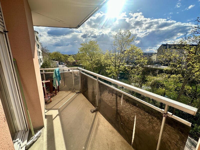 Appartement - 75 m² - 4 pièces