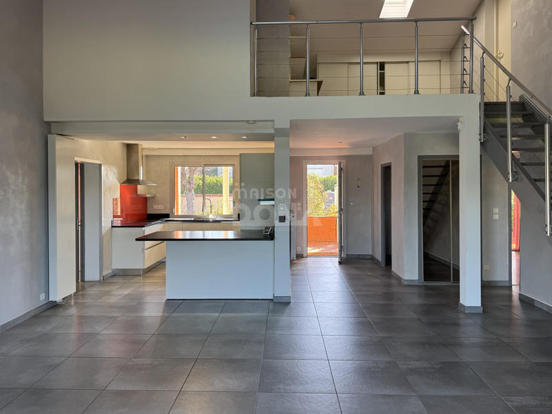 Maison ancienne - 160 m² - 7 pièces