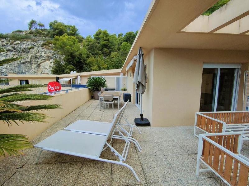 Penthouse - 77 m² - 4 pièces