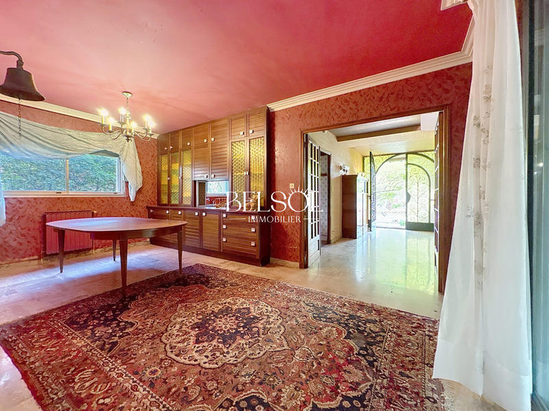 Villa - 220 m² - 7 pièces