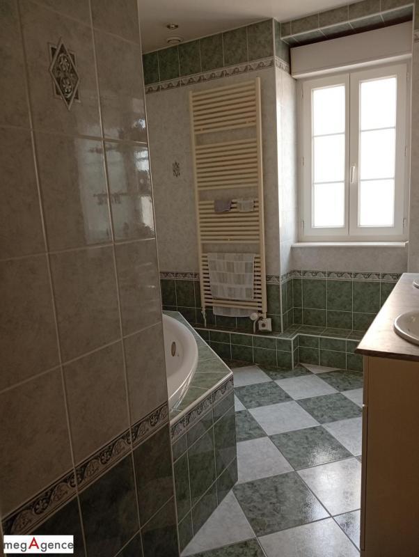 Maison en pierre - 311 m² - 11 pièces