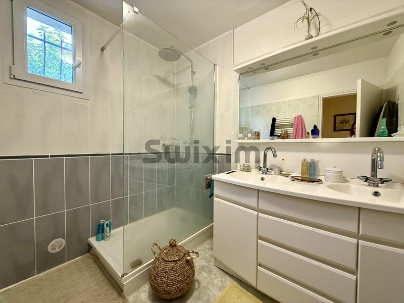 Maison - 132 m² - 6 pièces