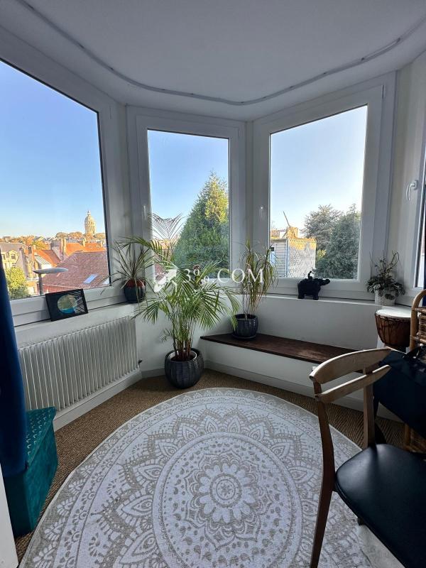 Maison - 100 m² - 6 pièces