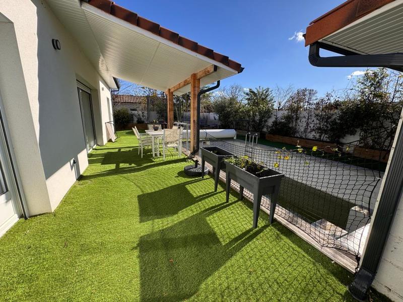 Maison - 122 m² - 5 pièces