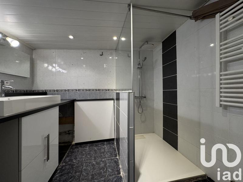 Maison - 188 m² - 7 pièces