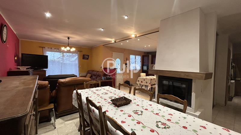 Maison - 110 m² - 5 pièces