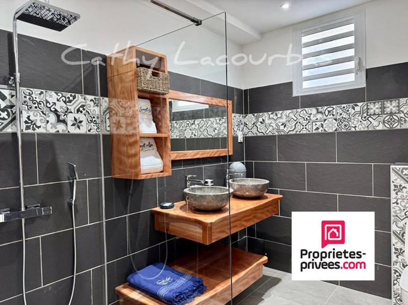 Villa - 166 m² - 7 pièces