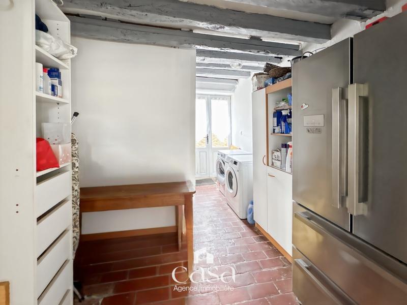 Maison - 188 m² - 8 pièces