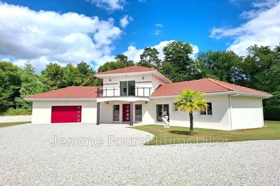 Maison contemporaine - 250 m² - 5 pièces