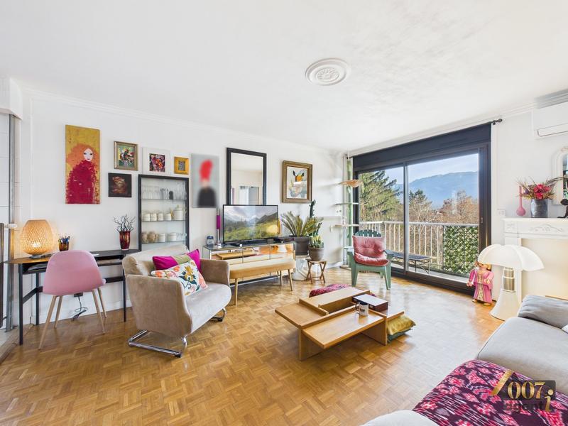 Appartement - 83 m² - 4 pièces