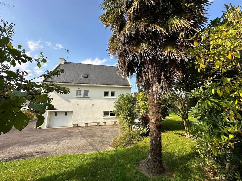 Maison - 138 m² - 7 pièces