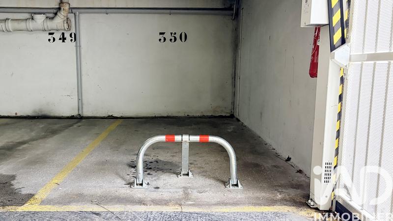 Parking - 11 m²