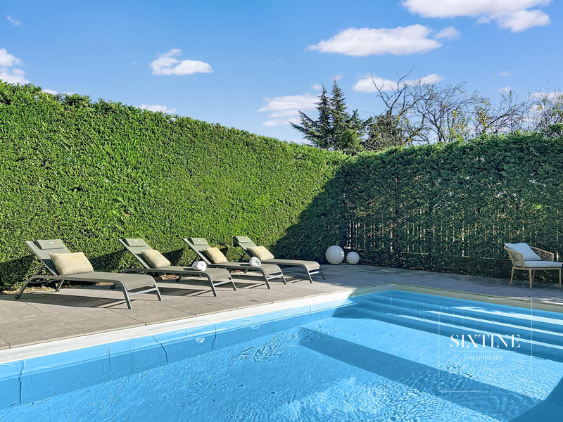 Maison - 145 m² - 6 pièces