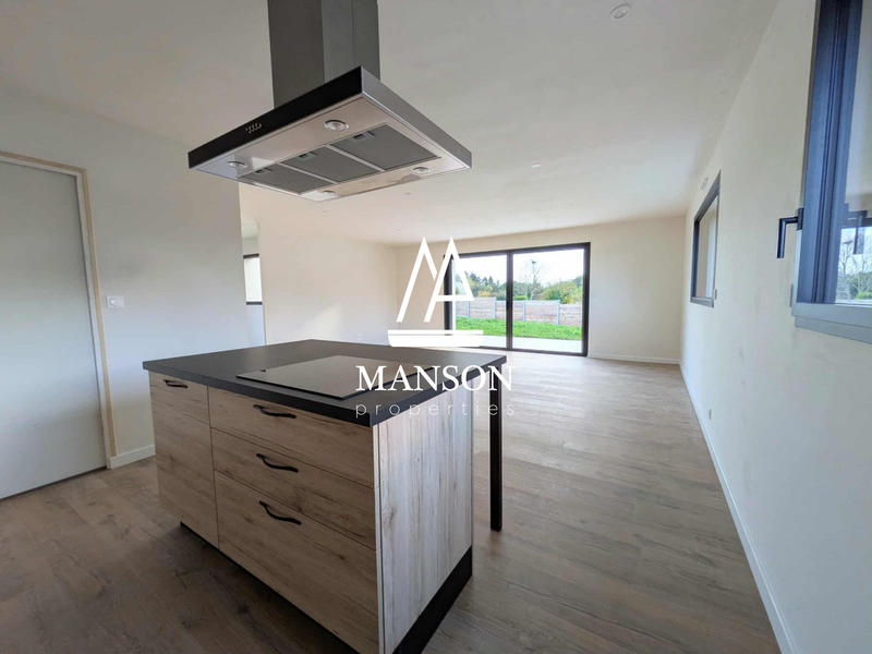 Maison - 97 m² - 5 pièces