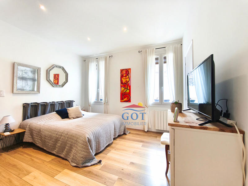 Maison - 224 m² - 6 pièces