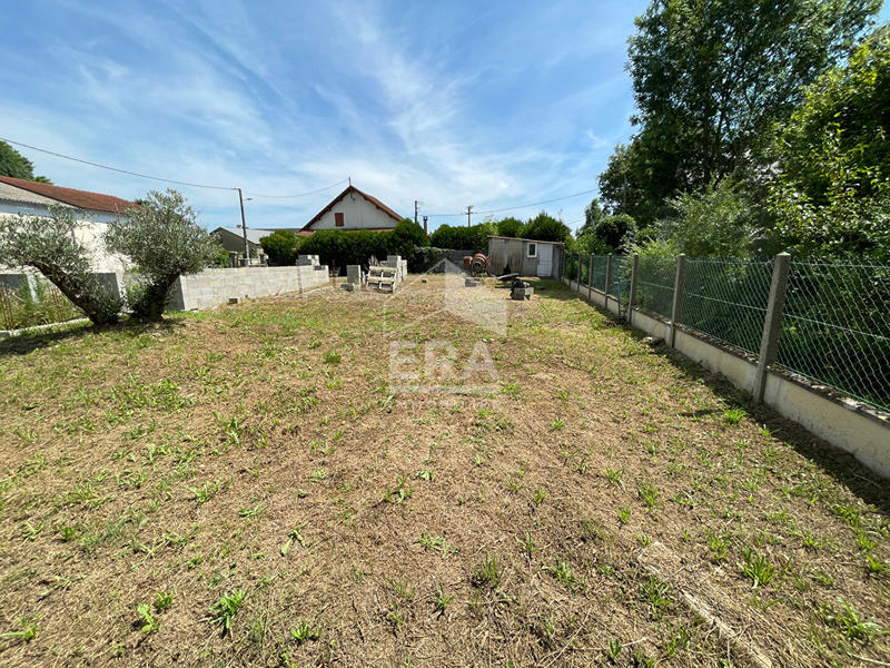 Terrain - 1 074 m²