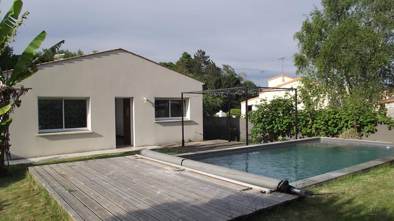 Maison - 98 m² - 4 pièces