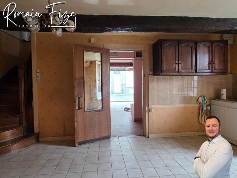 Maison - 210 m² - 6 pièces