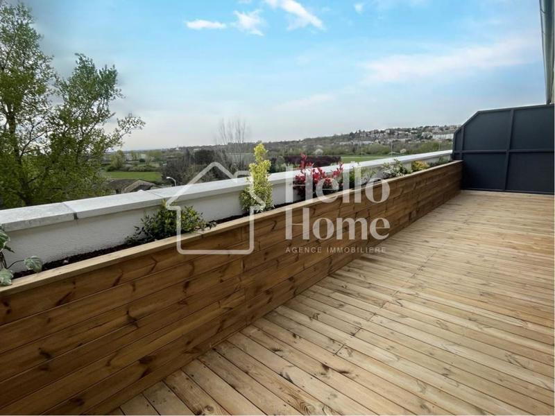 Appartement - 82 m² - 4 pièces