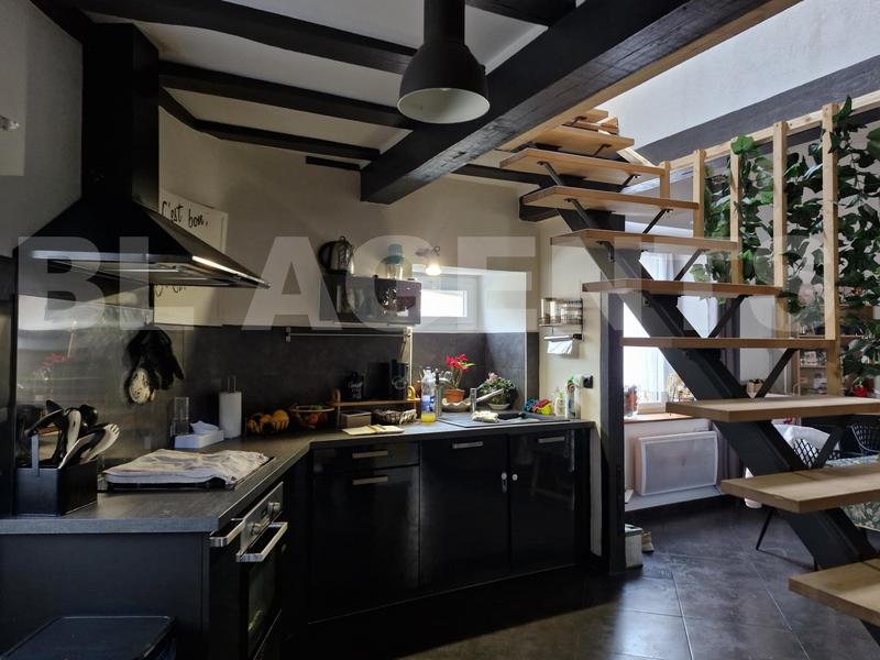 Maison de ville - 89 m² - 3 pièces