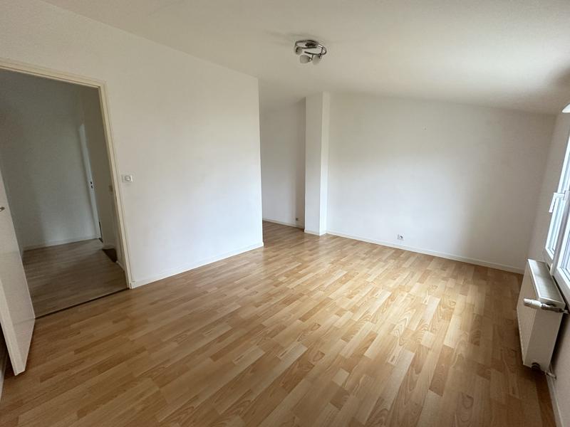 Maison - 145 m² - 7 pièces